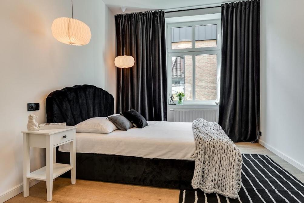 Jan III Sobieski - Luksusowy Apartament L Z Darmowym Prywatnym Parkingiem กลีวิตเซ ภายนอก รูปภาพ